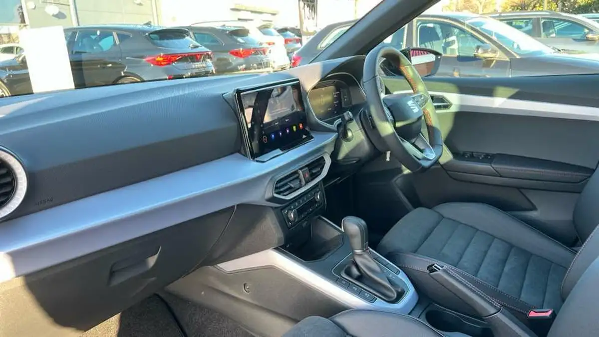 2024-seat-arona-10-tsi-fr-sport-115ps-dsg-big-1
