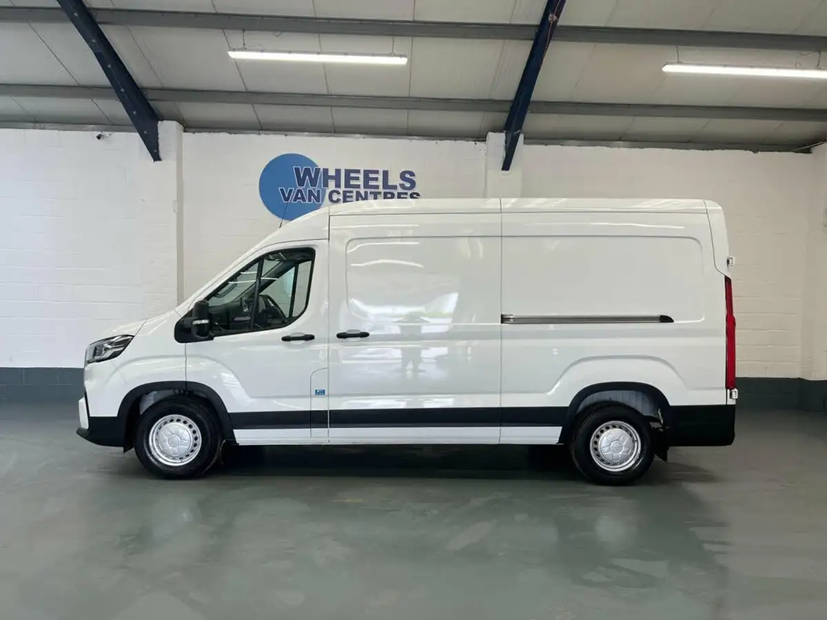 2022-maxus-deliver-9-big-1