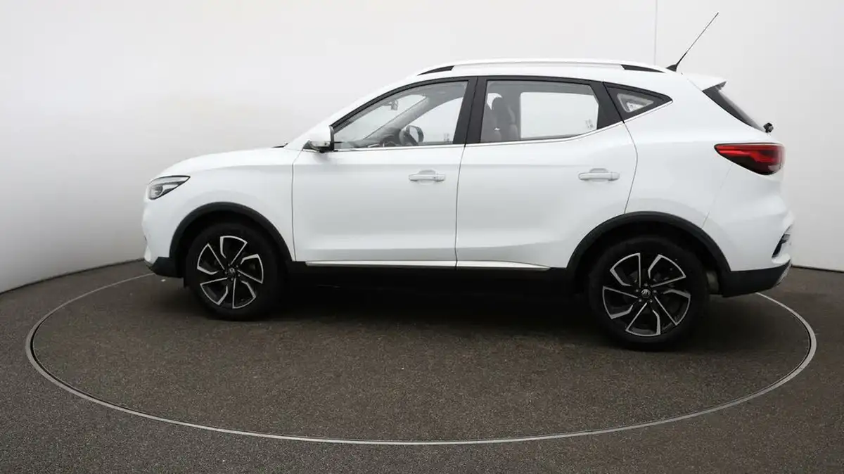 2022-mg-zs-suv-10t-gdi-exclusive-big-51