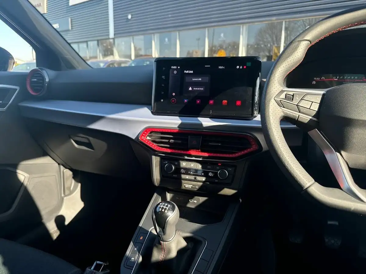 2024-seat-ibiza-10-tsi-fr-115ps-big-16