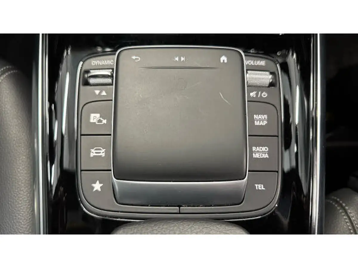 2023-mercedes-benz-gla-class-13-gla-200-sport-executive-station-wagon-big-32