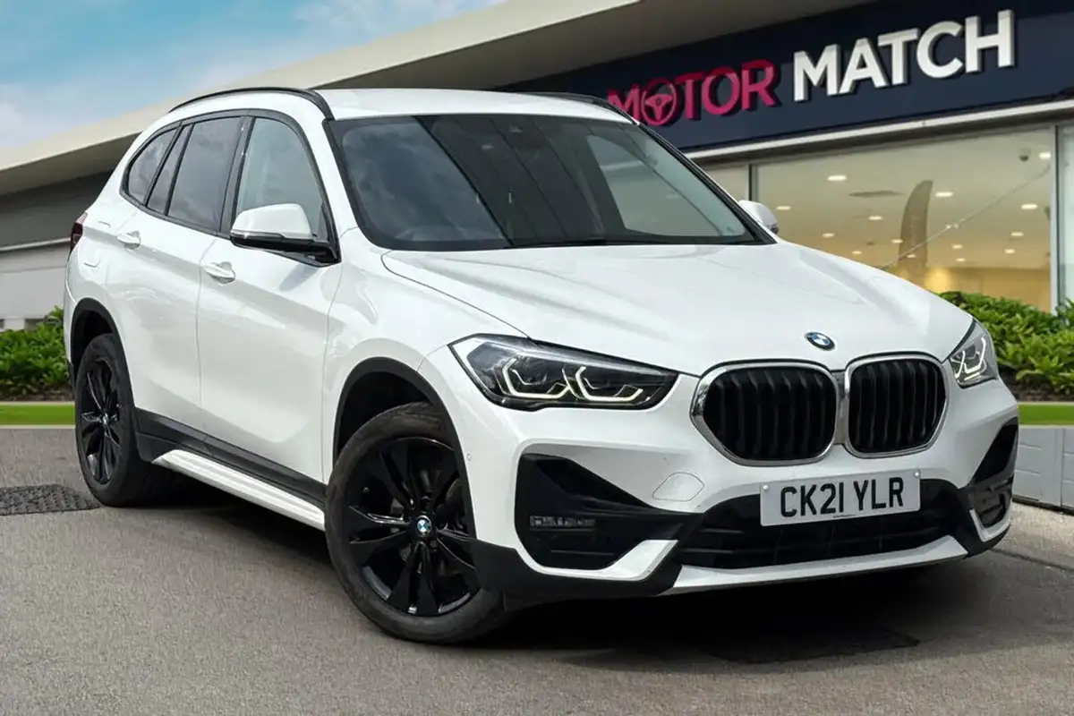2021-bmw-x1-15-sdrive18i-sport-big-0