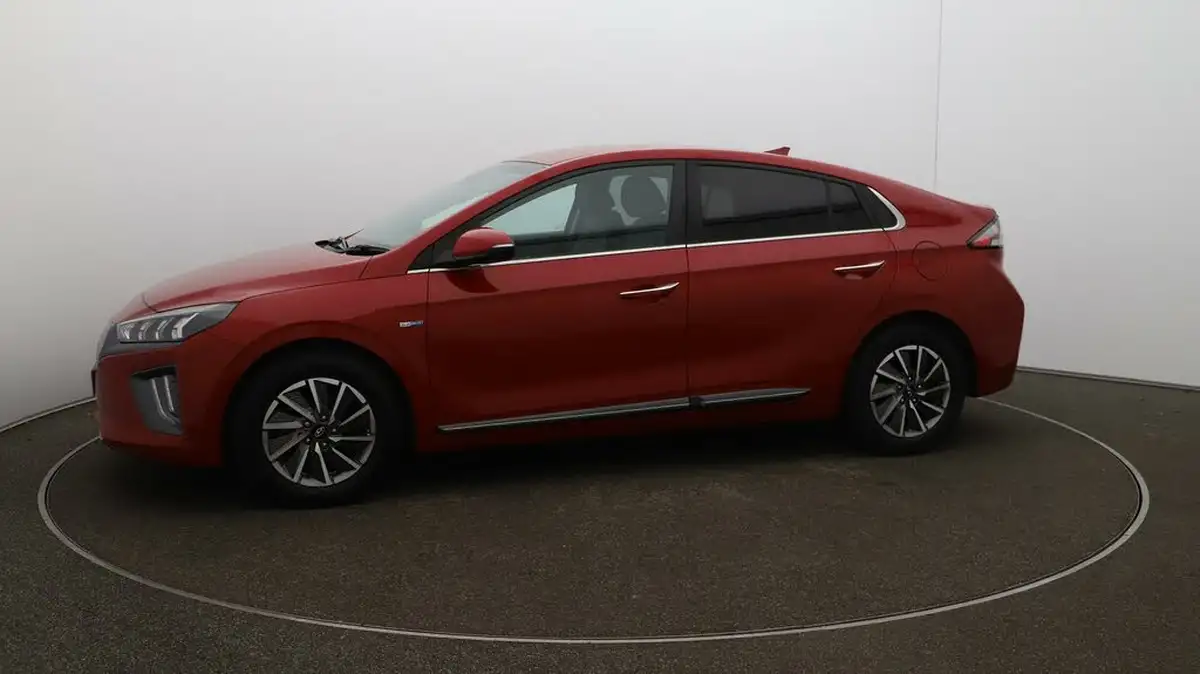 2020-hyundai-ioniq-e-premium-se-electric-100kw-big-59