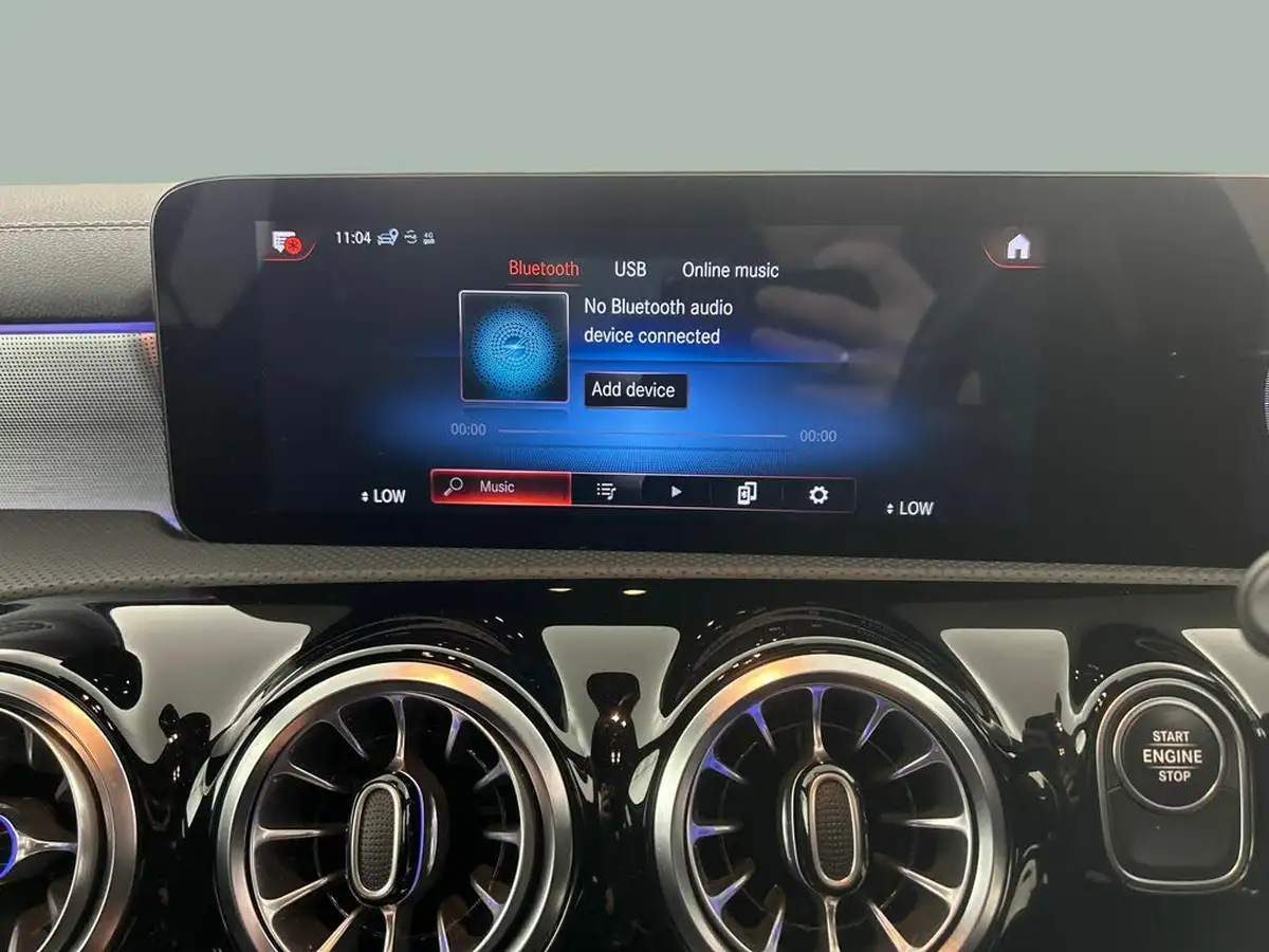 2021-mercedes-benz-a-class-13-a250e-amg-line-premium-plus-edition-hatchback-5d-big-31
