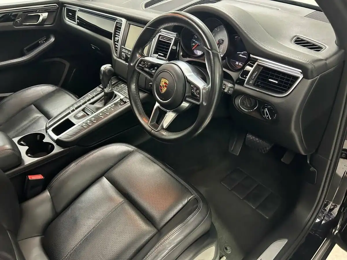 2015-porsche-macan-30-s-big-47