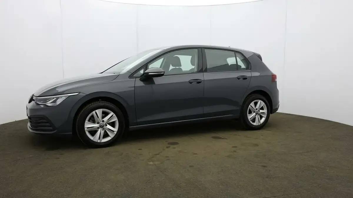 2021-volkswagen-golf-10-tsi-life-hatchback-big-26