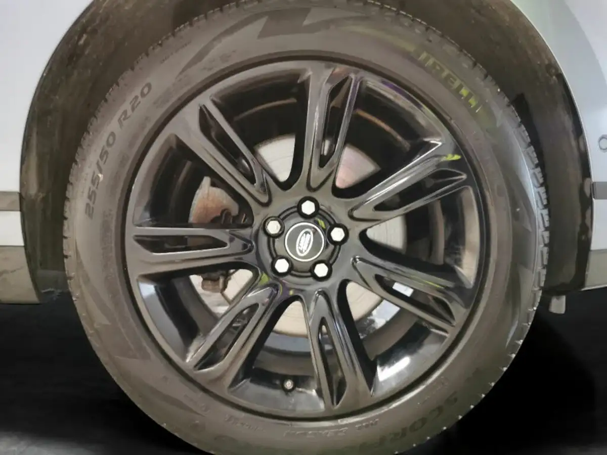 2018-land-rover-range-rover-velar-20-p300-r-dynamic-se-big-25