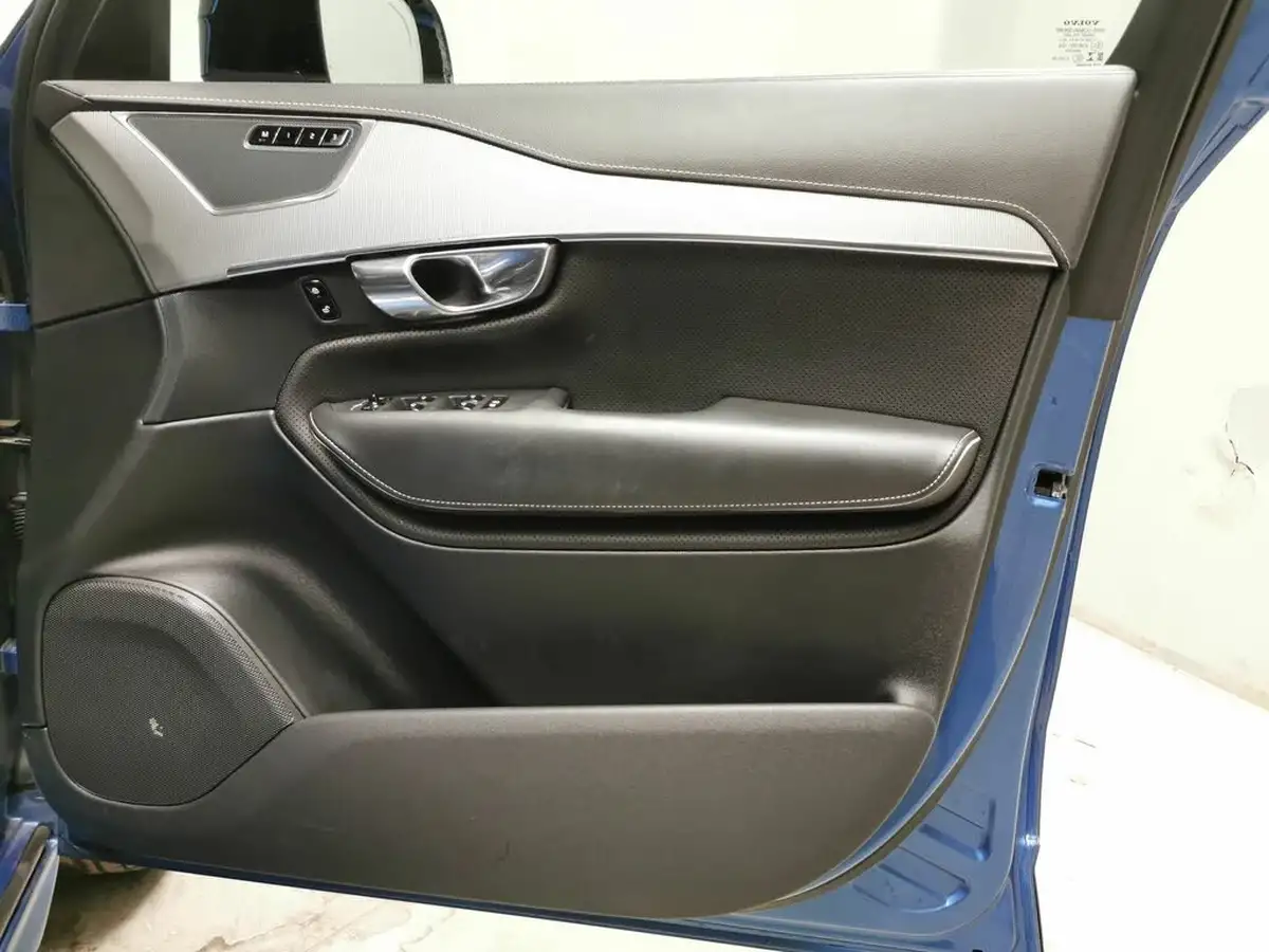 2020-volvo-xc90-20td-b5-r-design-pro-big-42