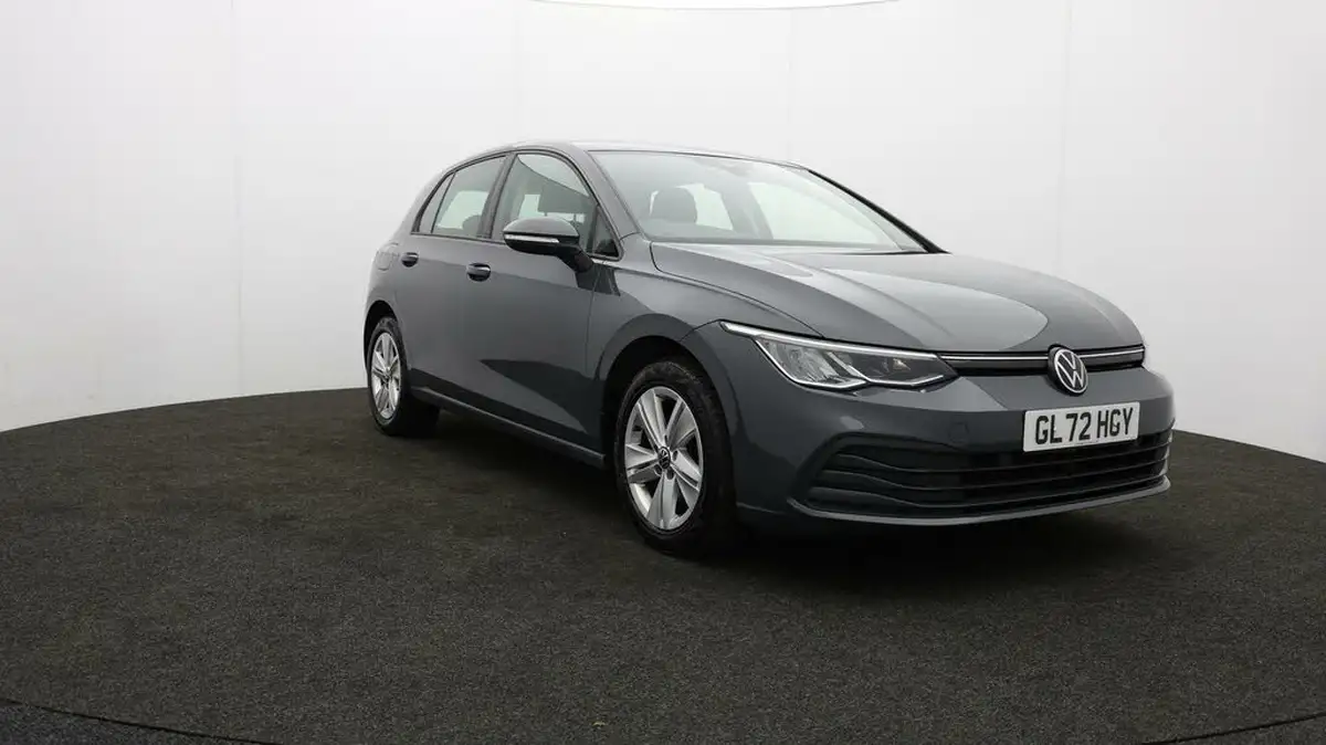 2022-volkswagen-golf-15-tsi-life-130ps-hatchback-big-50