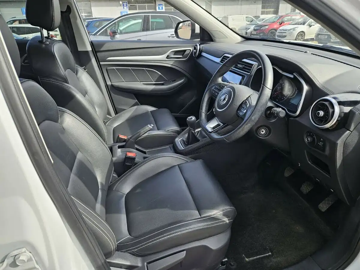 2019-mg-zs-suv-15-vti-tech-exclusive-105bhp-big-9