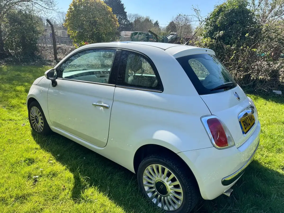 2012-fiat-500-12-lounge-ss-big-3