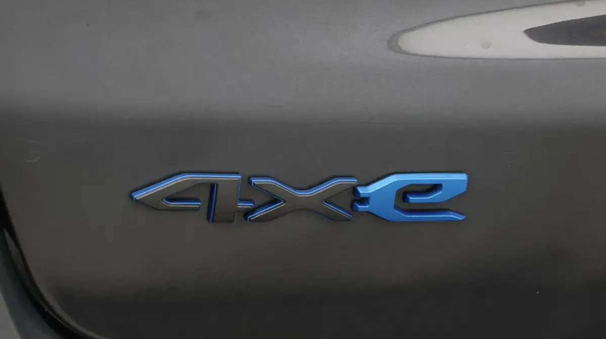 2023-jeep-compass-13-gse-trailhawk-big-23