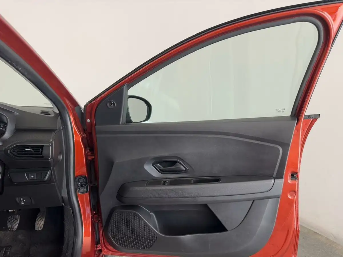 2022-dacia-jogger-10-tce-essential-big-22