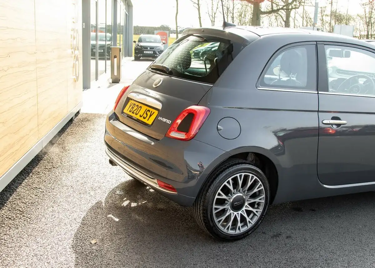 2020-fiat-500-10-star-big-8