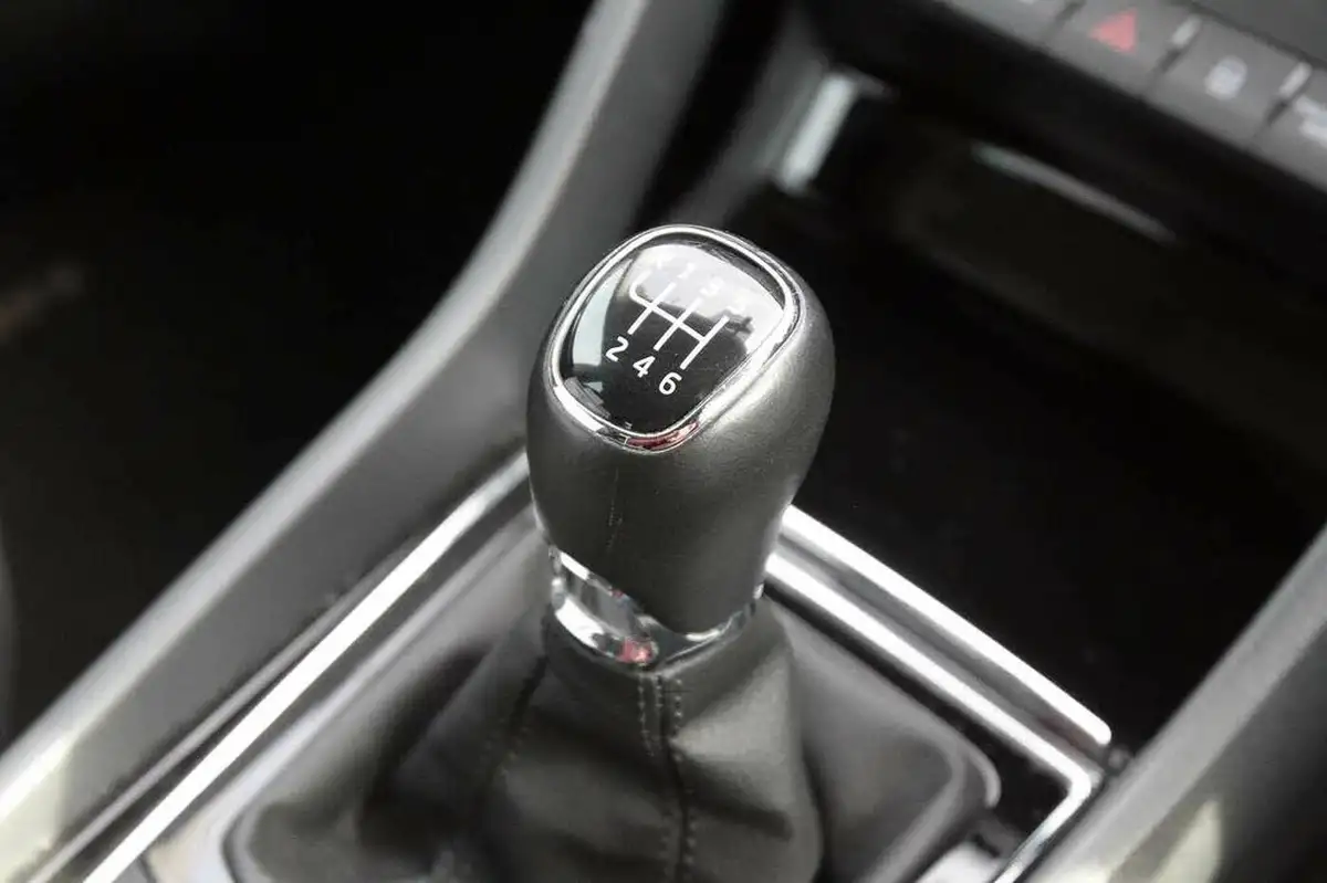 2018-skoda-karoq-10-tsi-se-nav-plus-big-14