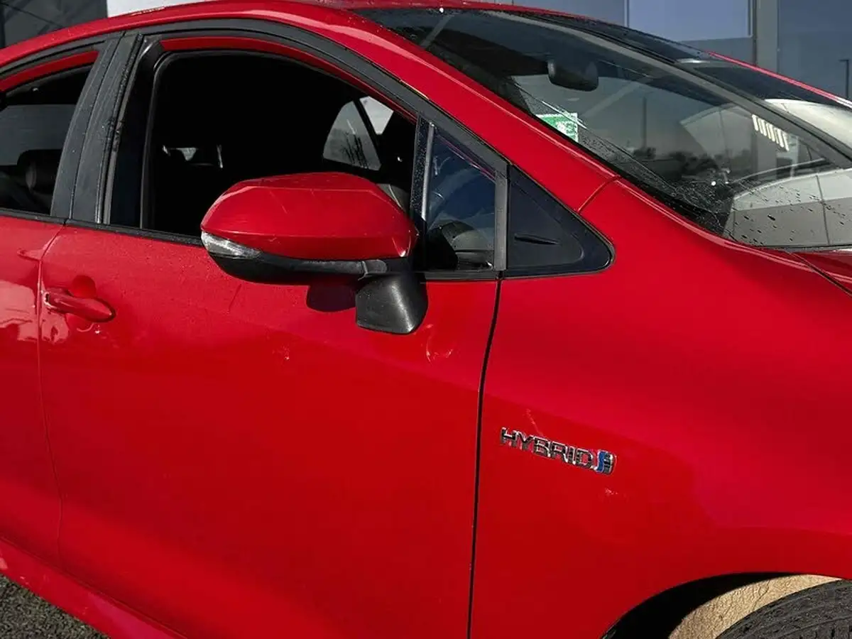 2022-toyota-corolla-18-vvt-i-icon-120bhp-trk-hatchback-5d-big-21