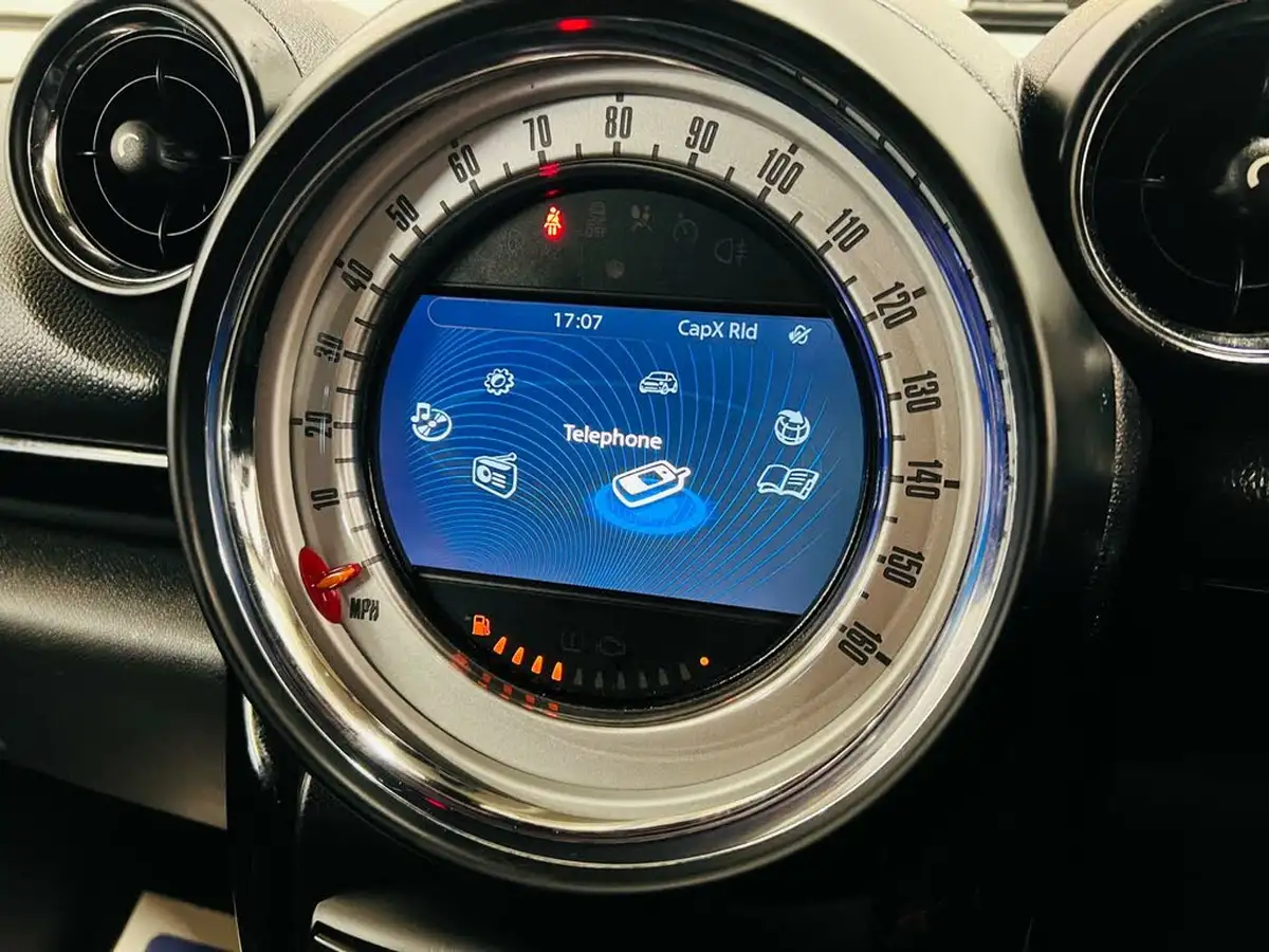 2013-mini-countryman-20td-cooper-sd-143bhp-all4-big-19