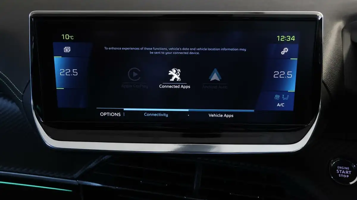 2020-peugeot-2008-suv-e-gt-big-23