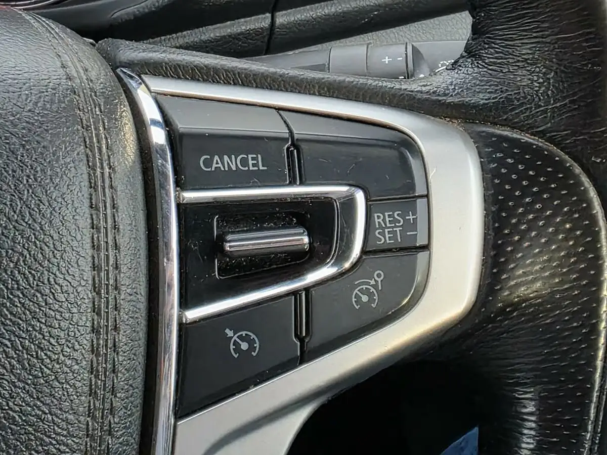 2017-mitsubishi-l200-24di-d-barbarian-178bhp-eu6-big-15