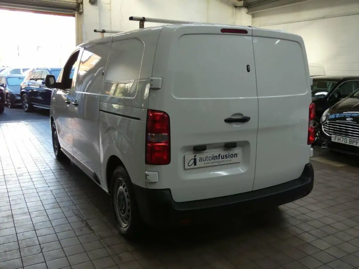 2022-citroen-dispatch-e-enterprise-pro-m-75kwh-1000-panel-big-30