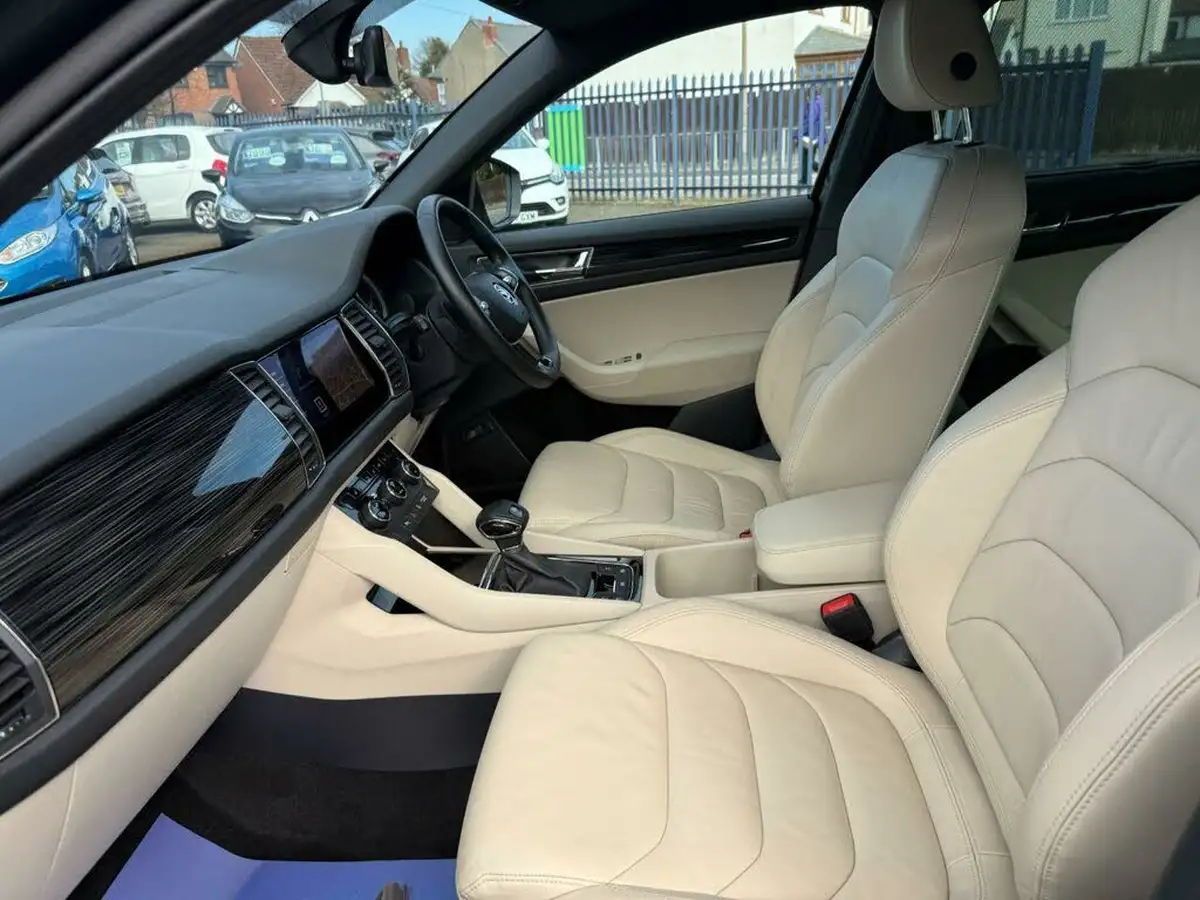 2021-skoda-kodiaq-20tdi-se-l-200ps-4x4-scr-dsg-big-28