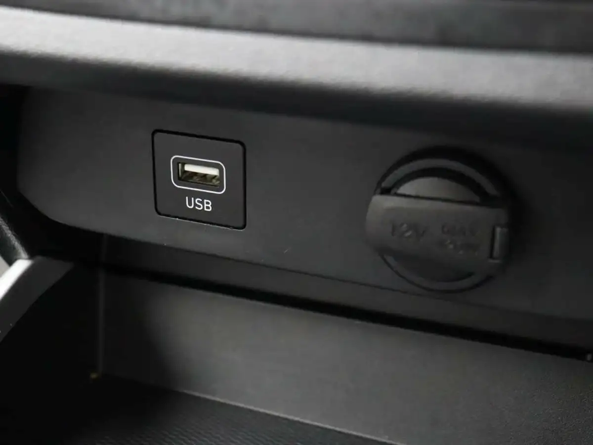 2021-hyundai-i10-10-premium-big-34