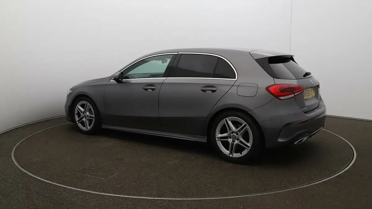 2018-mercedes-benz-a-class-13-a200-amg-line-ss-hatchback-5d-7g-dct-big-33