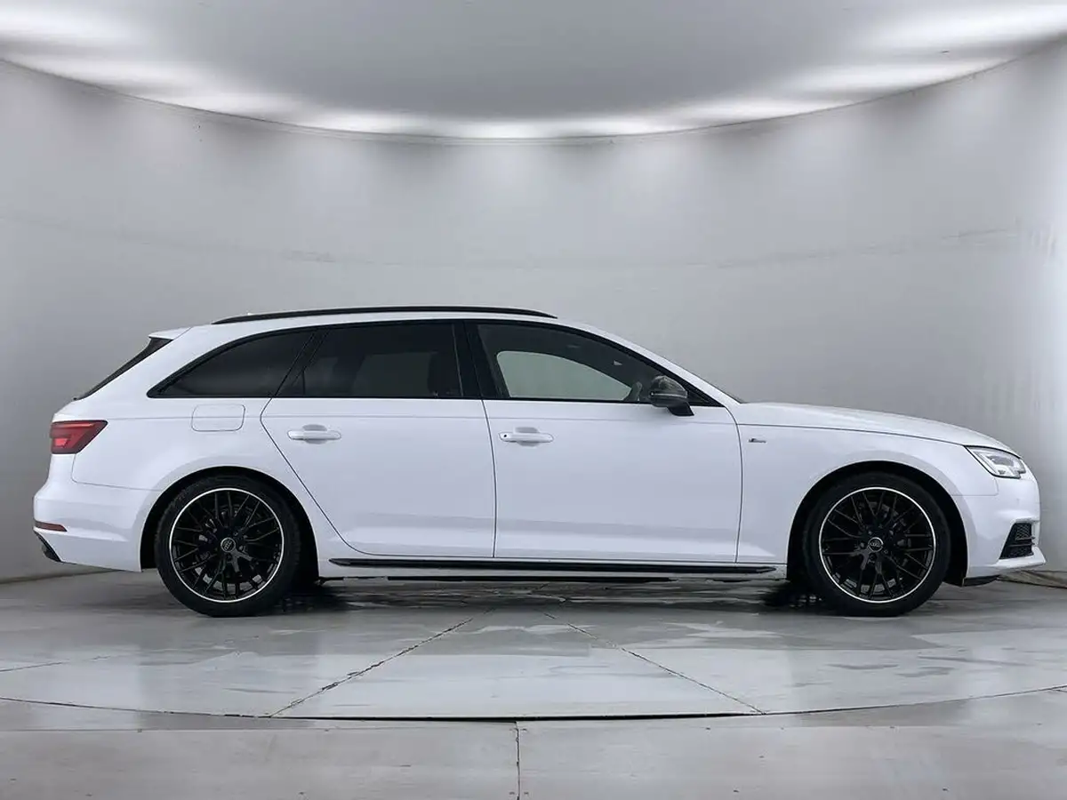 2018-audi-a4-avant-14-tfsi-black-edition-big-14