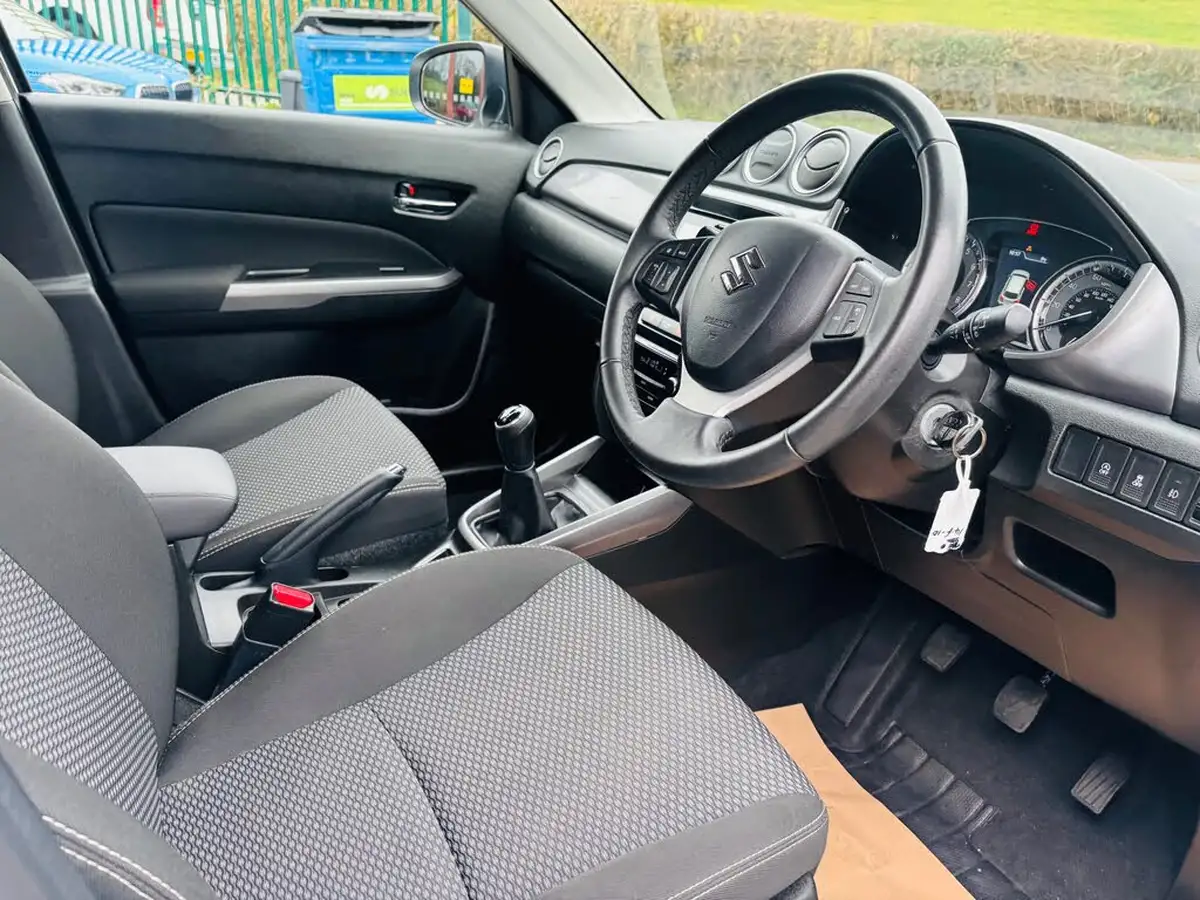 2018-suzuki-vitara-10-boosterjet-sz-t-big-15