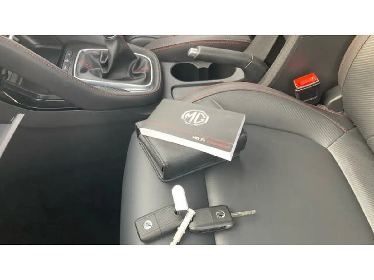 2024-mg-zs-suv-15-vti-tech-exclusive-big-18