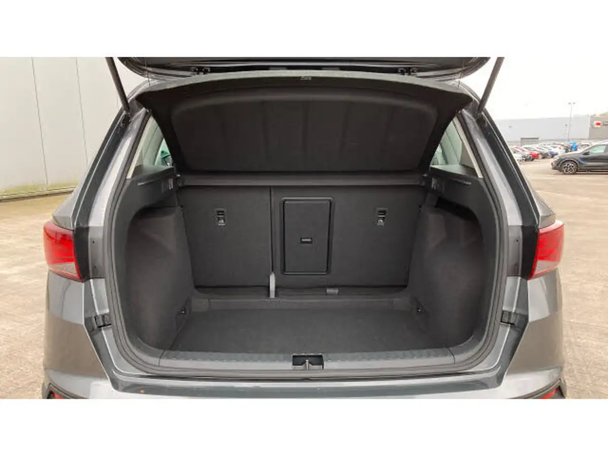2023-seat-ateca-15-ecotsi-se-technology-dsg-big-3