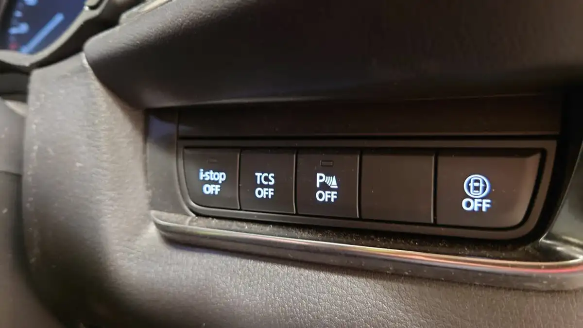2022-mazda-cx-30-20-e-skyactiv-x-sport-lux-big-27