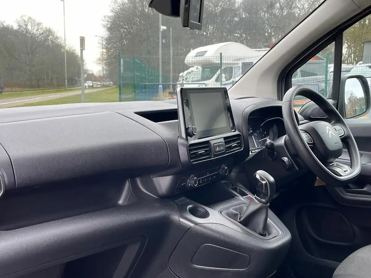 2021-citroen-berlingo-15bluehdi-1000-driver-100pseu6dt-e-ss-big-6