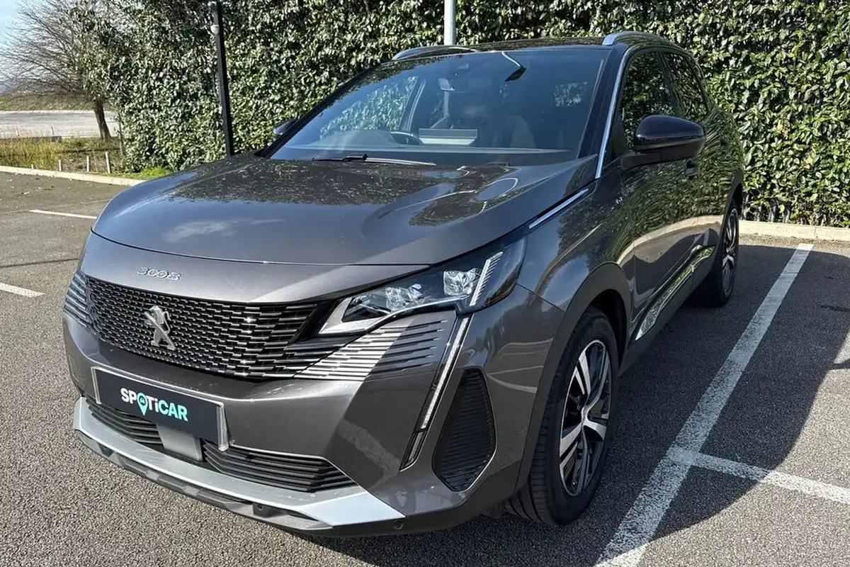 2024-peugeot-3008-suv-12-puretech-gt-130bhp-ss-eat8-big-25