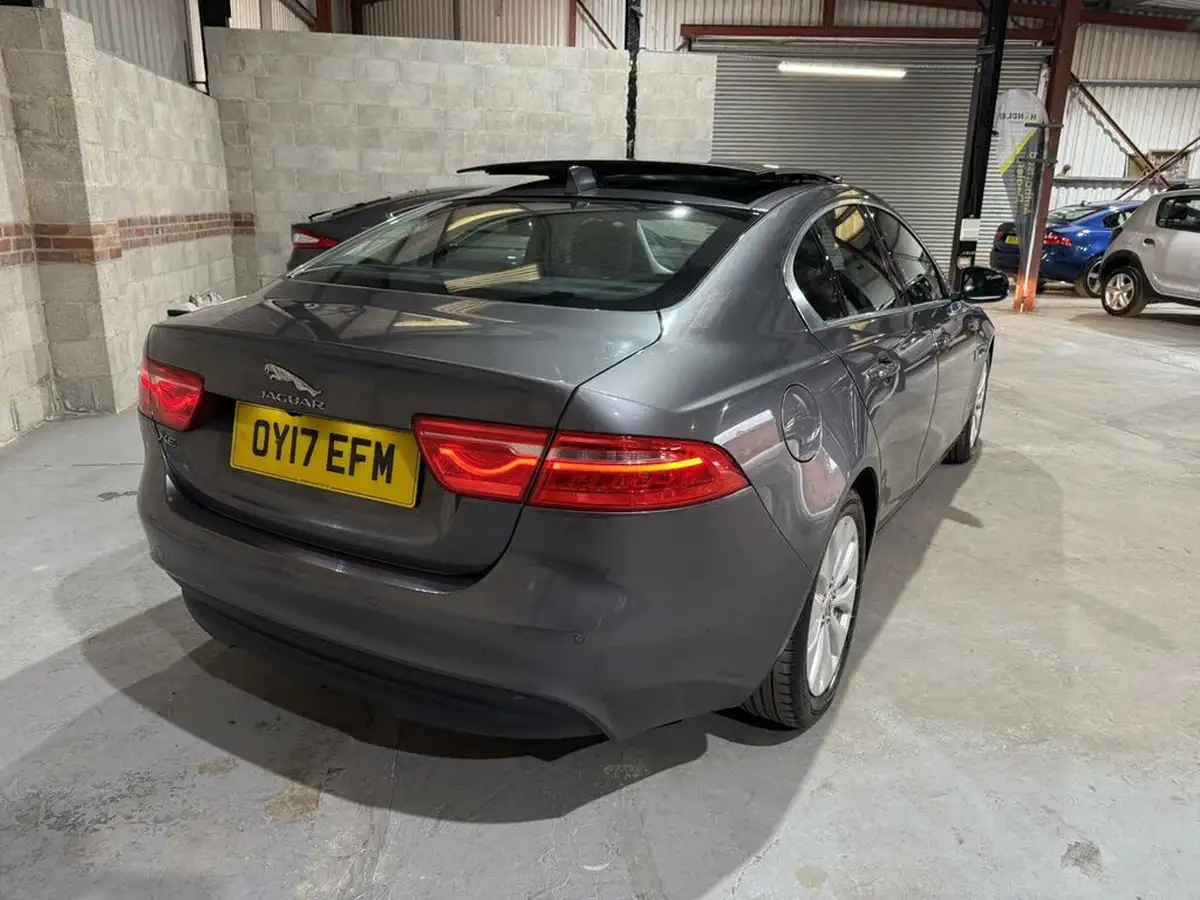 2017-jaguar-xe-20d-prestige-163ps-ss-1999cc-auto-big-2