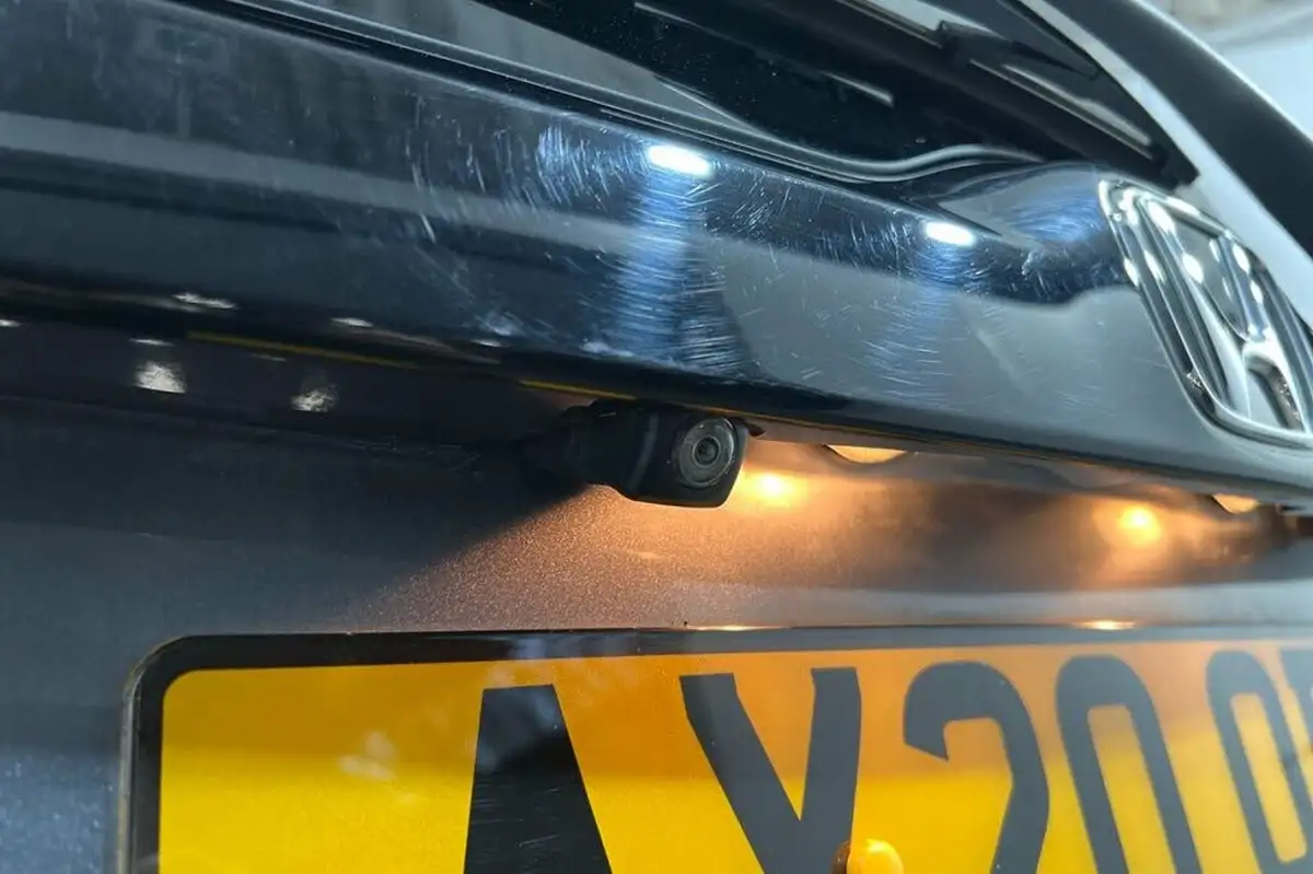 2020-honda-jazz-13-i-vtec-ex-navi-cvt-big-19
