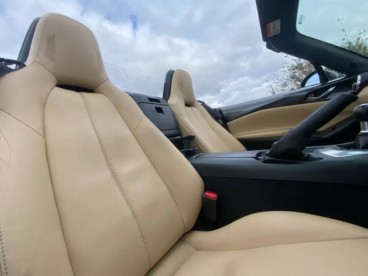 2018-mazda-mx-5-20-z-sport-big-36