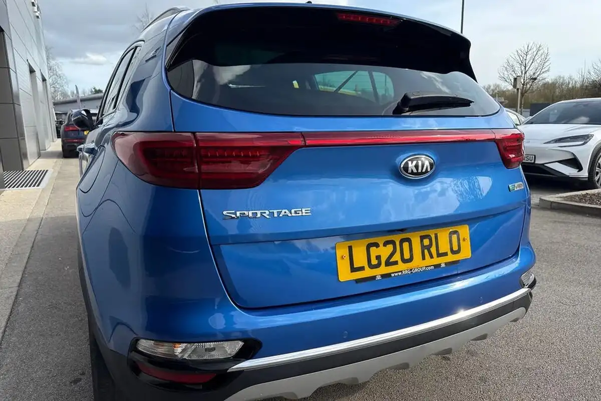 2020-kia-sportage-16crdi-48v-dct-big-15