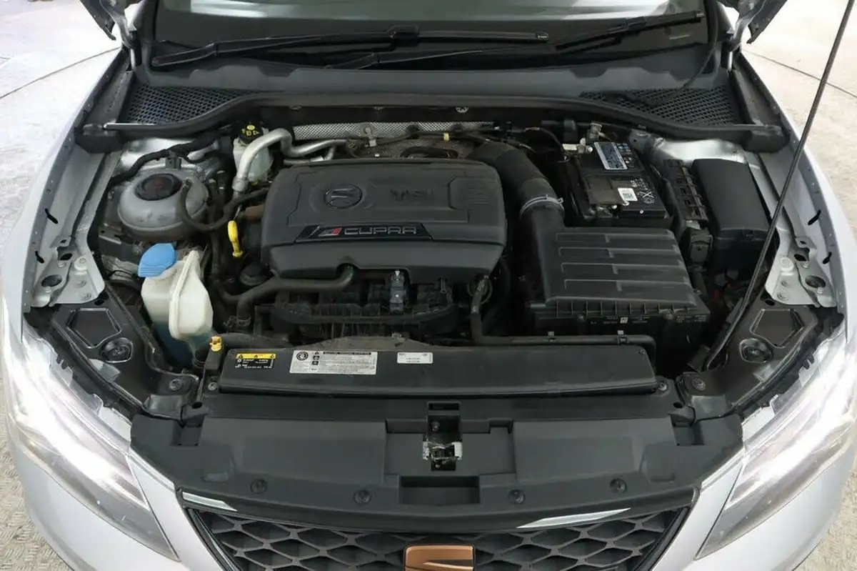 2019-seat-leon-20-tsi-cupra-290-ss-big-25