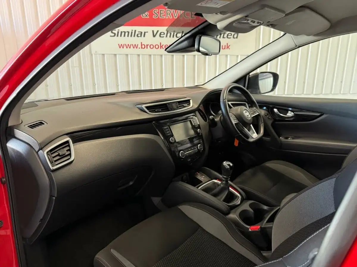 2019-nissan-qashqai-13-dig-t-acenta-premium-160ps-big-8