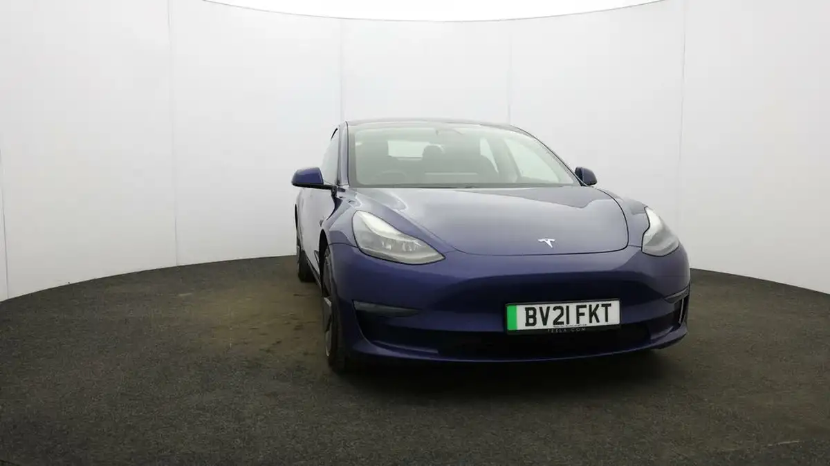 2021-tesla-model-3-e-long-range-4x4-big-40