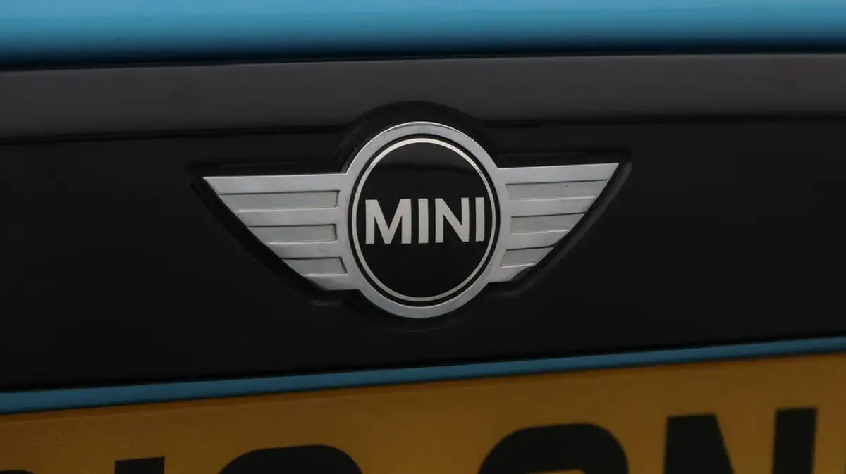 2018-mini-cooper-15td-cooper-d-series-ii-ss-hatchback-5d-big-20