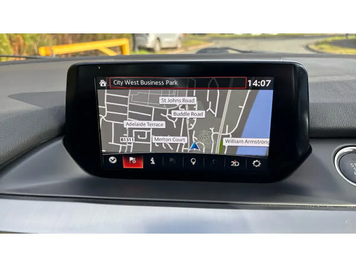 2017-mazda-mazda6-20-se-nav-big-27