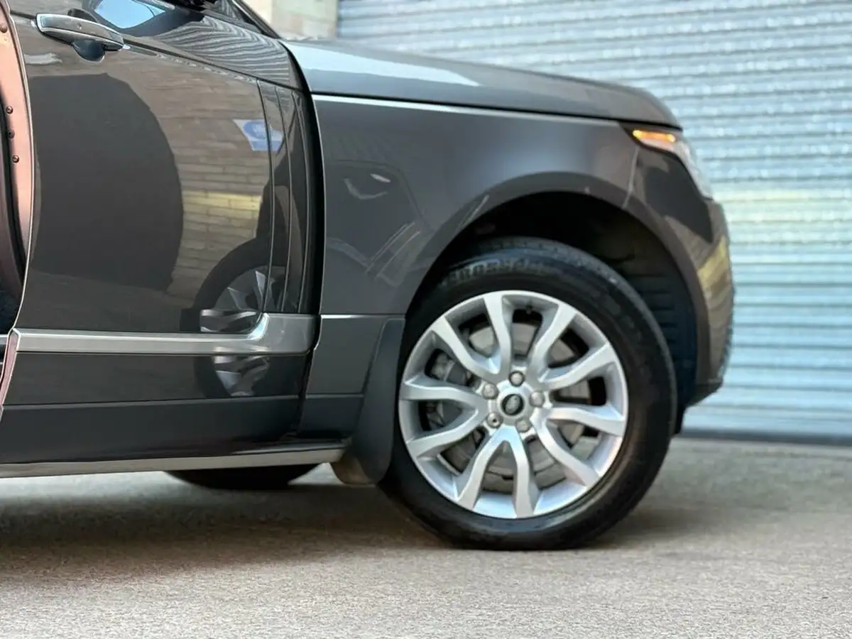 2013-land-rover-range-rover-44-sdv8-autobiography-big-28
