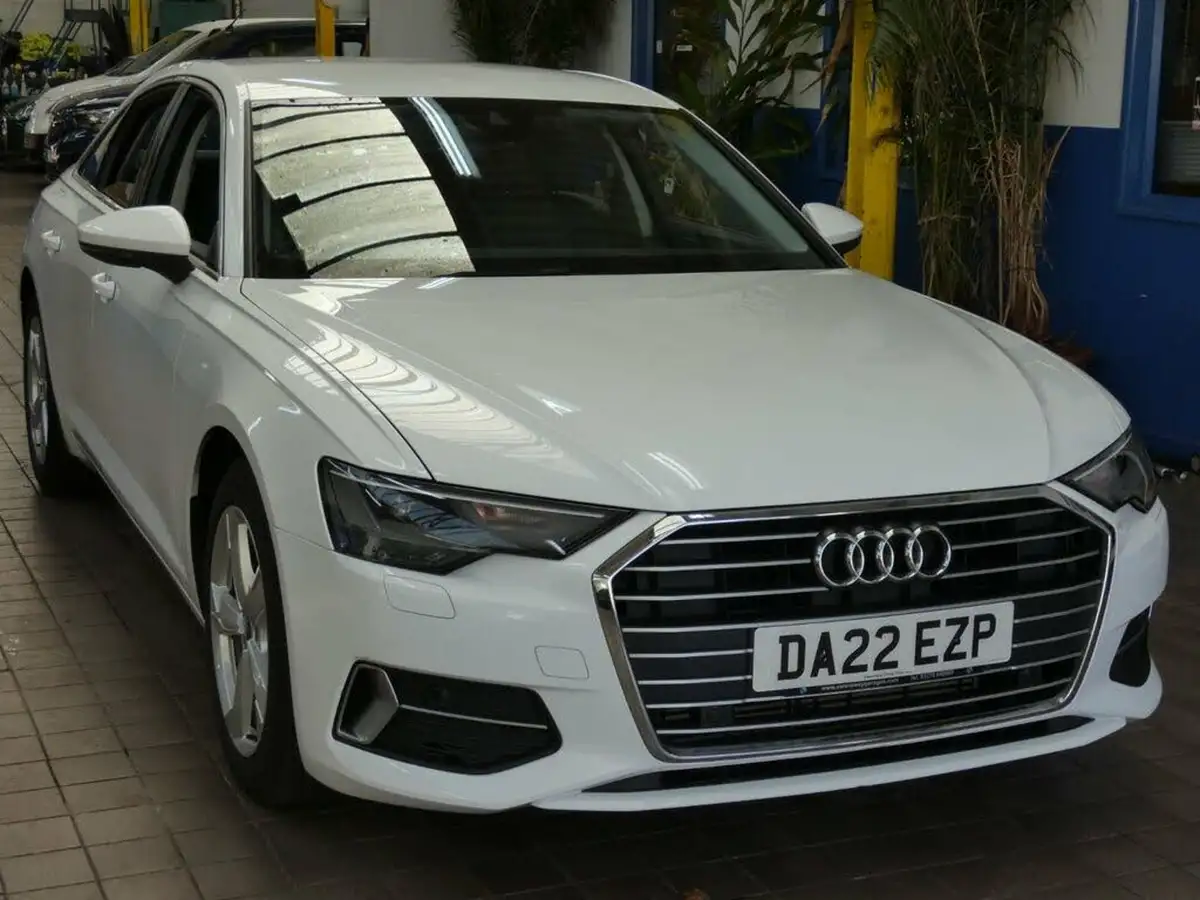2022-audi-a6-saloon-20-40-tfsi-sport-big-5