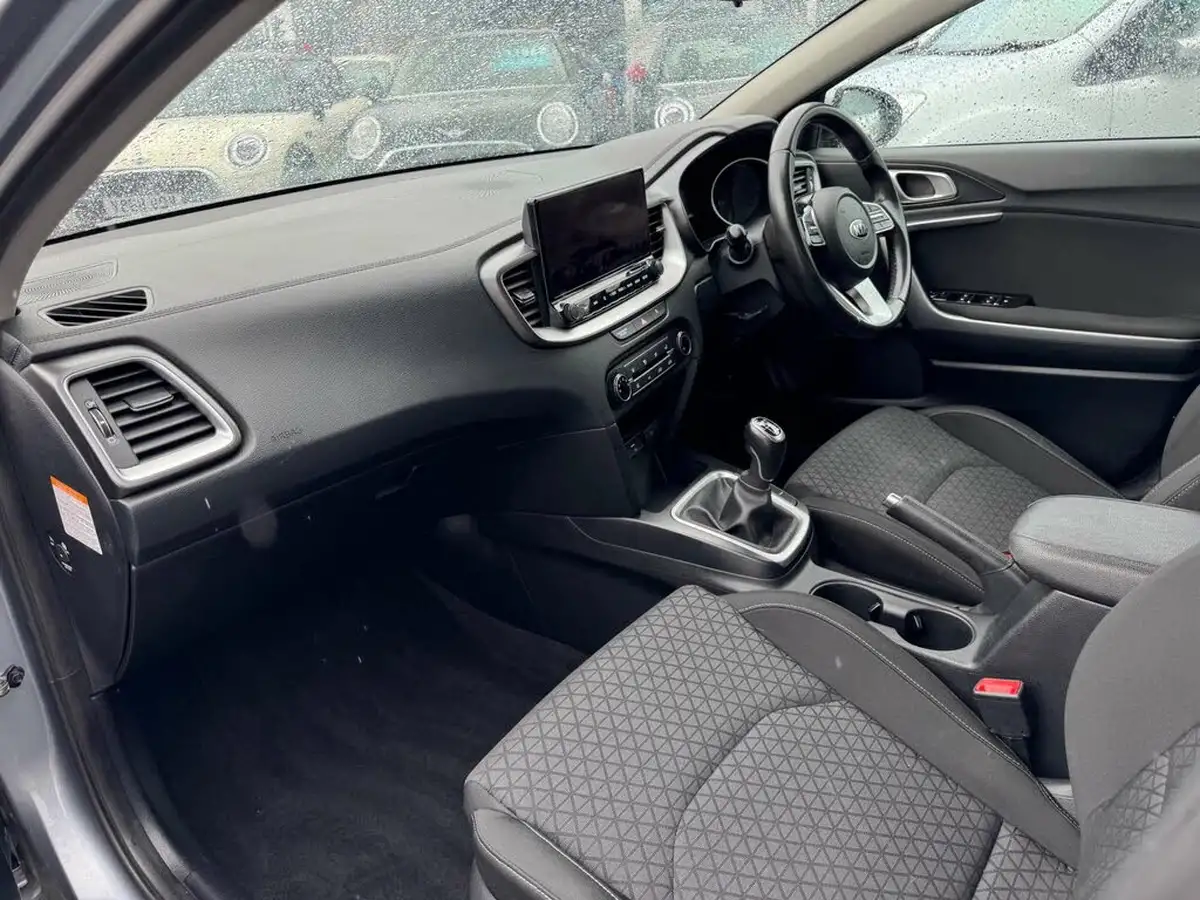 2021-kia-ceed-16crdi-2-nav-134bhp-48v-mhev-sportswagon-big-33