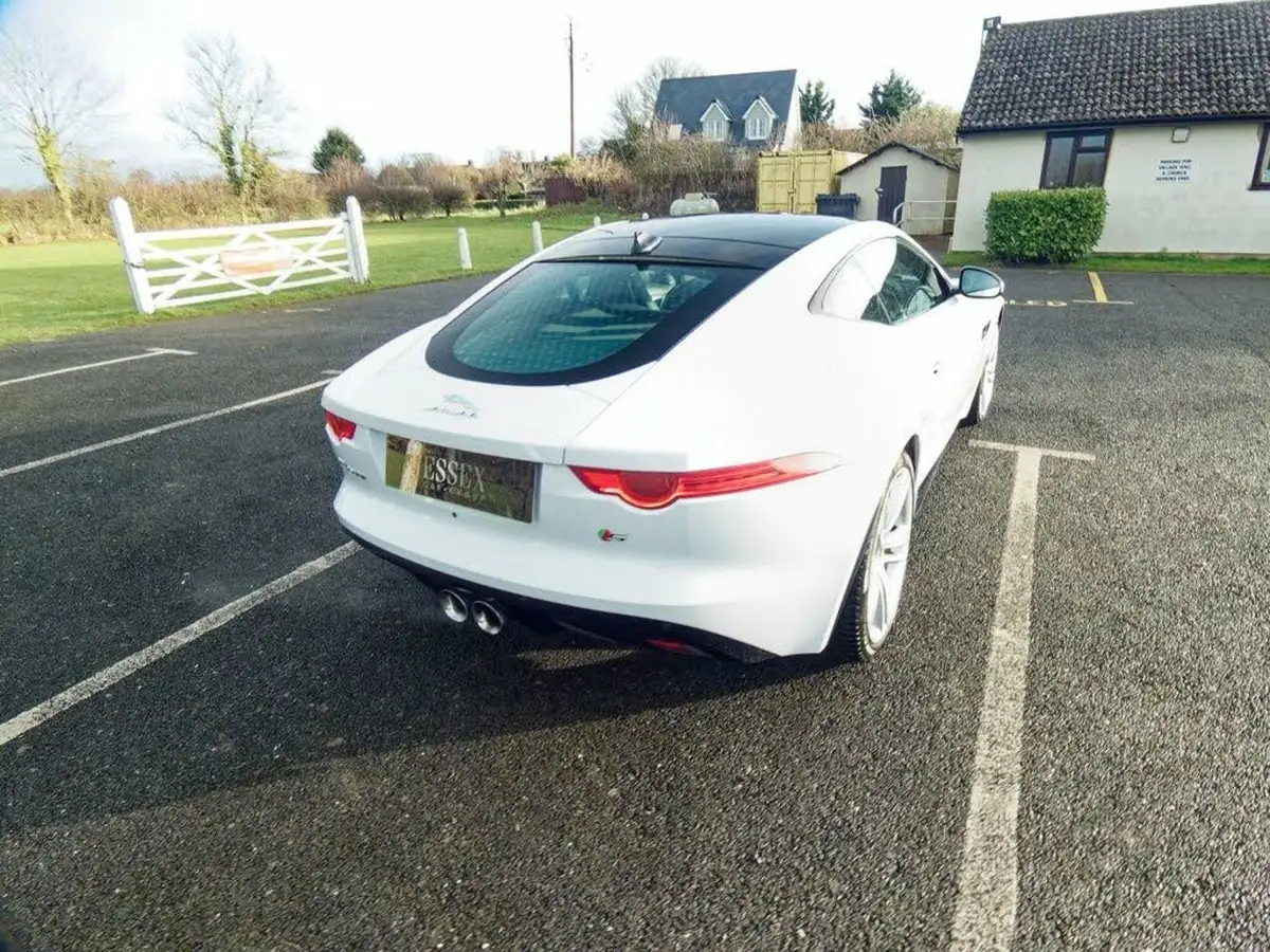 2016-jaguar-f-type-30-v6-sc-s-coupe-auto-big-20