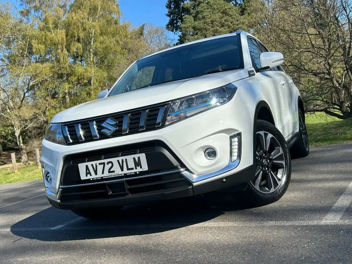 2022-suzuki-vitara-15-sz5-allgrip-big-4