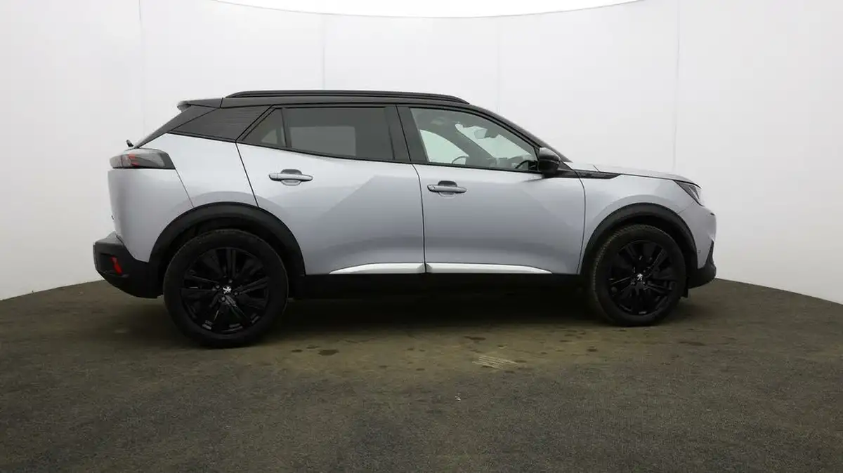 2020-peugeot-2008-suv-e-gt-big-47