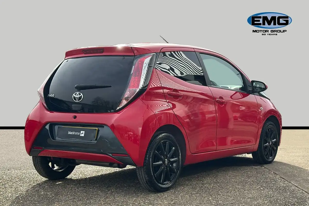 2018-toyota-aygo-10-vvt-i-x-style-71bhp-big-5